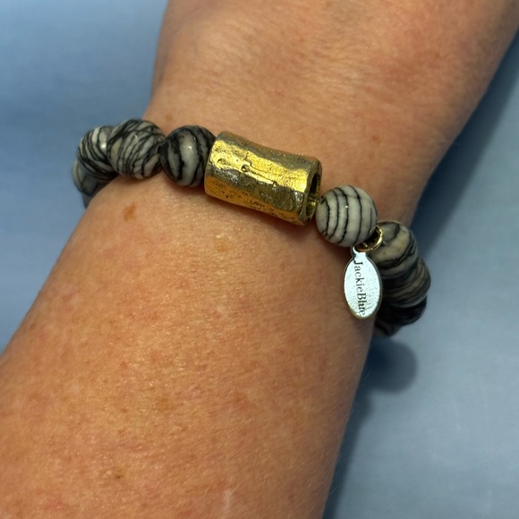JackieBlue Handmade Natural Stone Stretch Bracelet - Picture 1 of 10